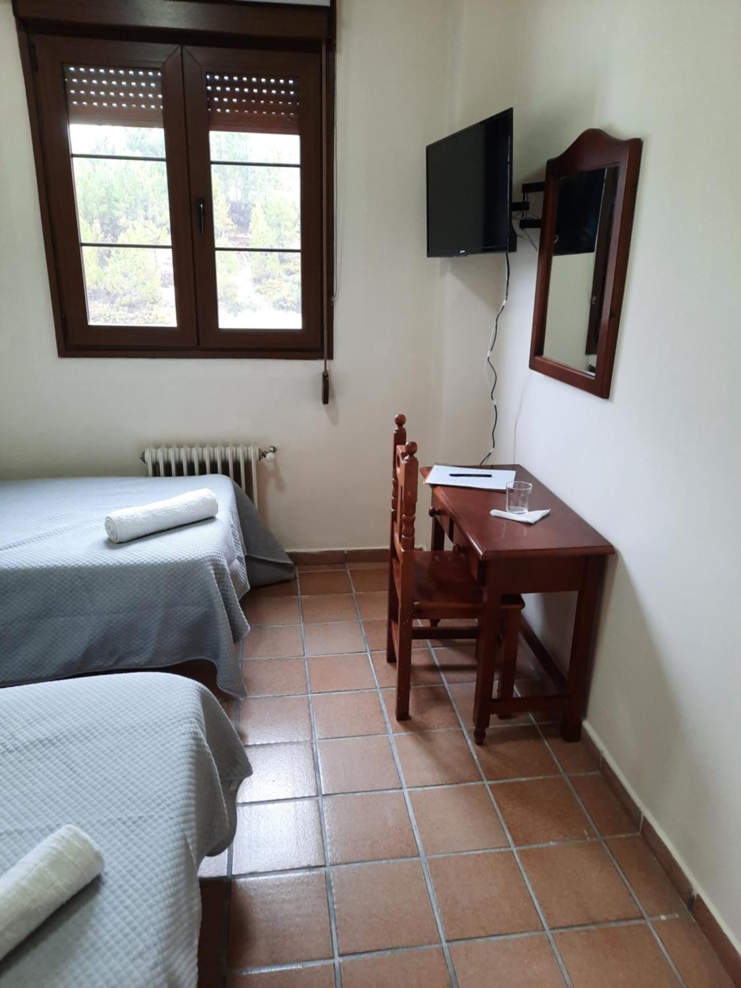 Apartamentos Refugio Del Viajero Parauta Exteriör bild