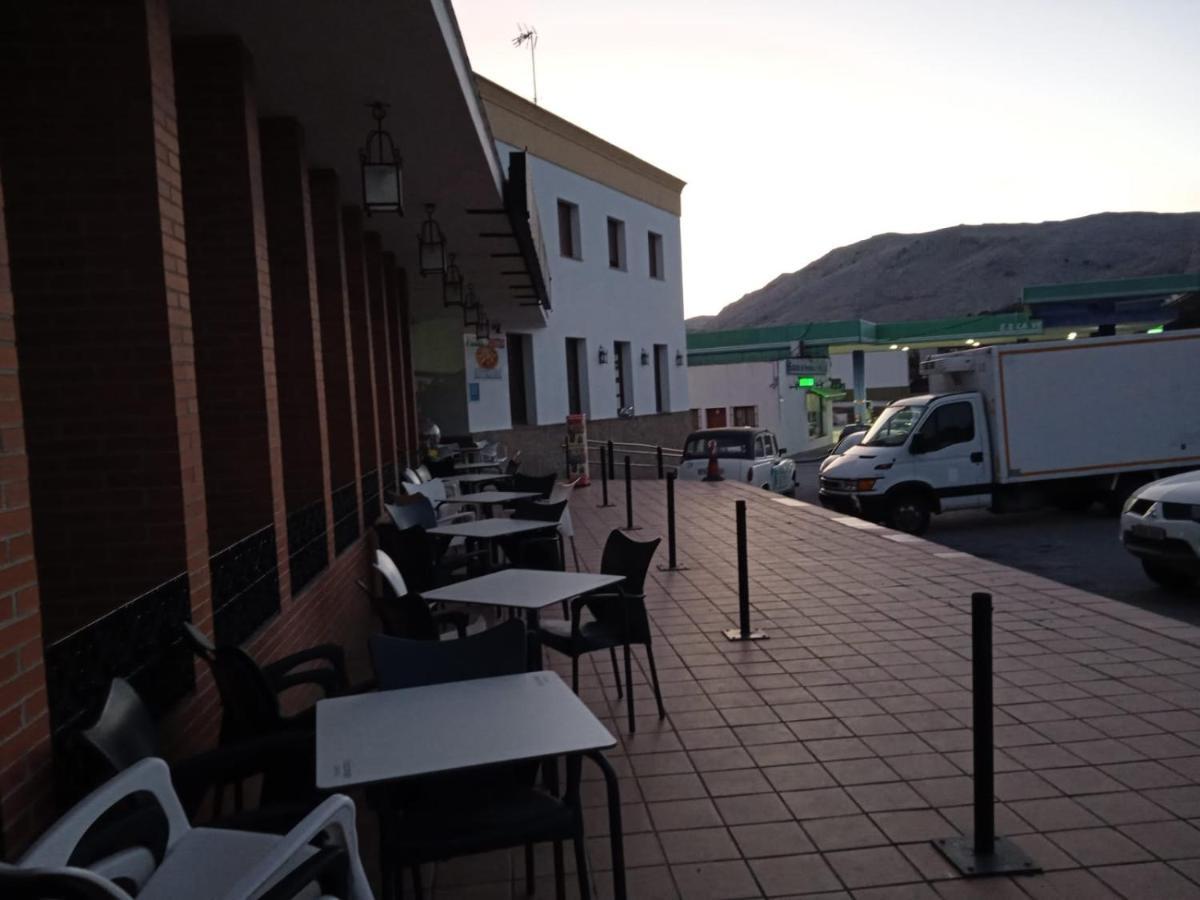 Apartamentos Refugio Del Viajero Parauta Exteriör bild